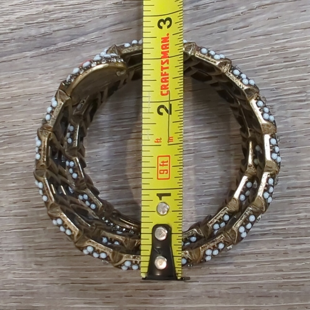 Vintage Gold and White Wrap Bracelet - Picture 8 of 11